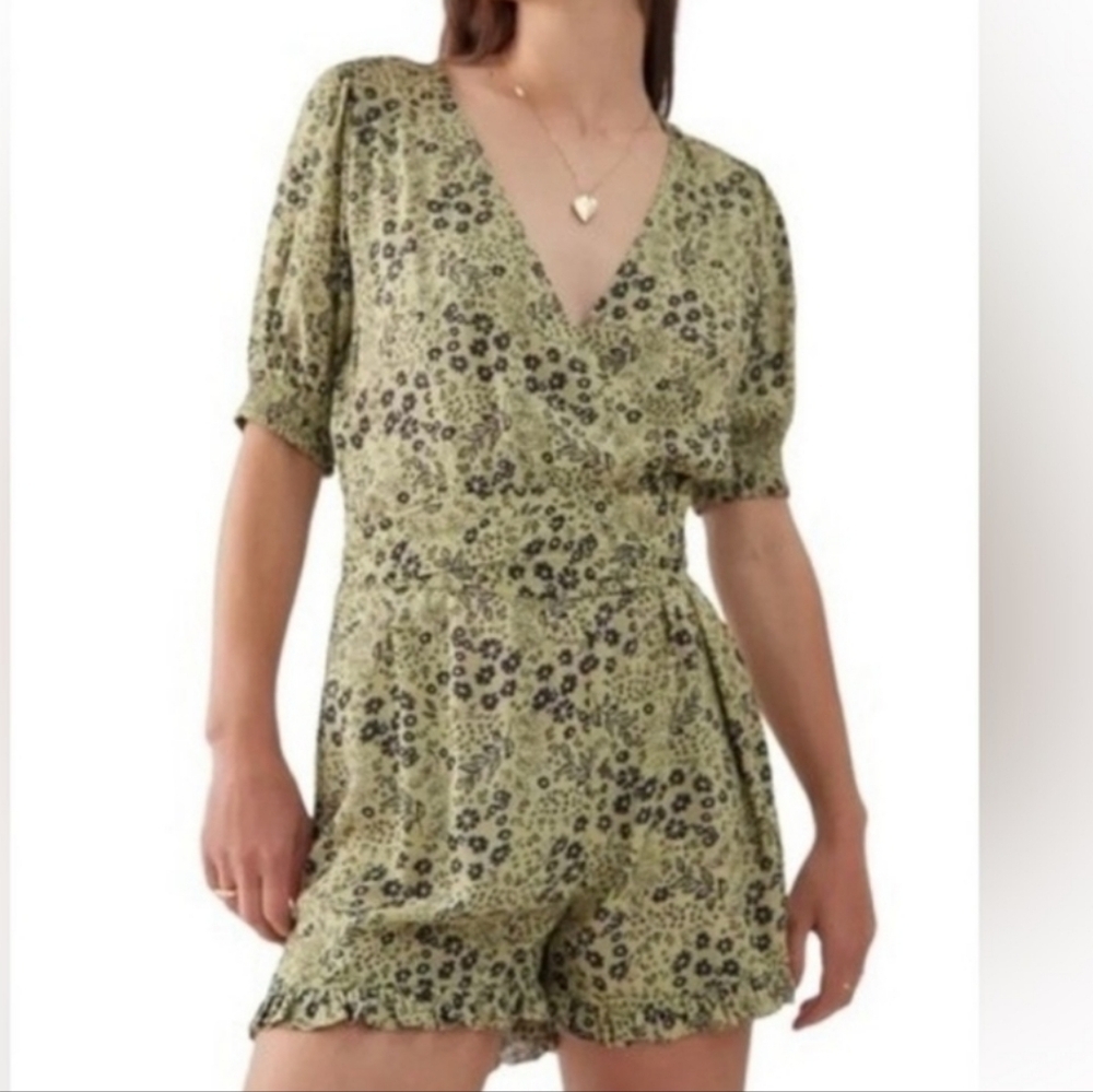 Urban Outfitters Green and Black Romper Size SMALL